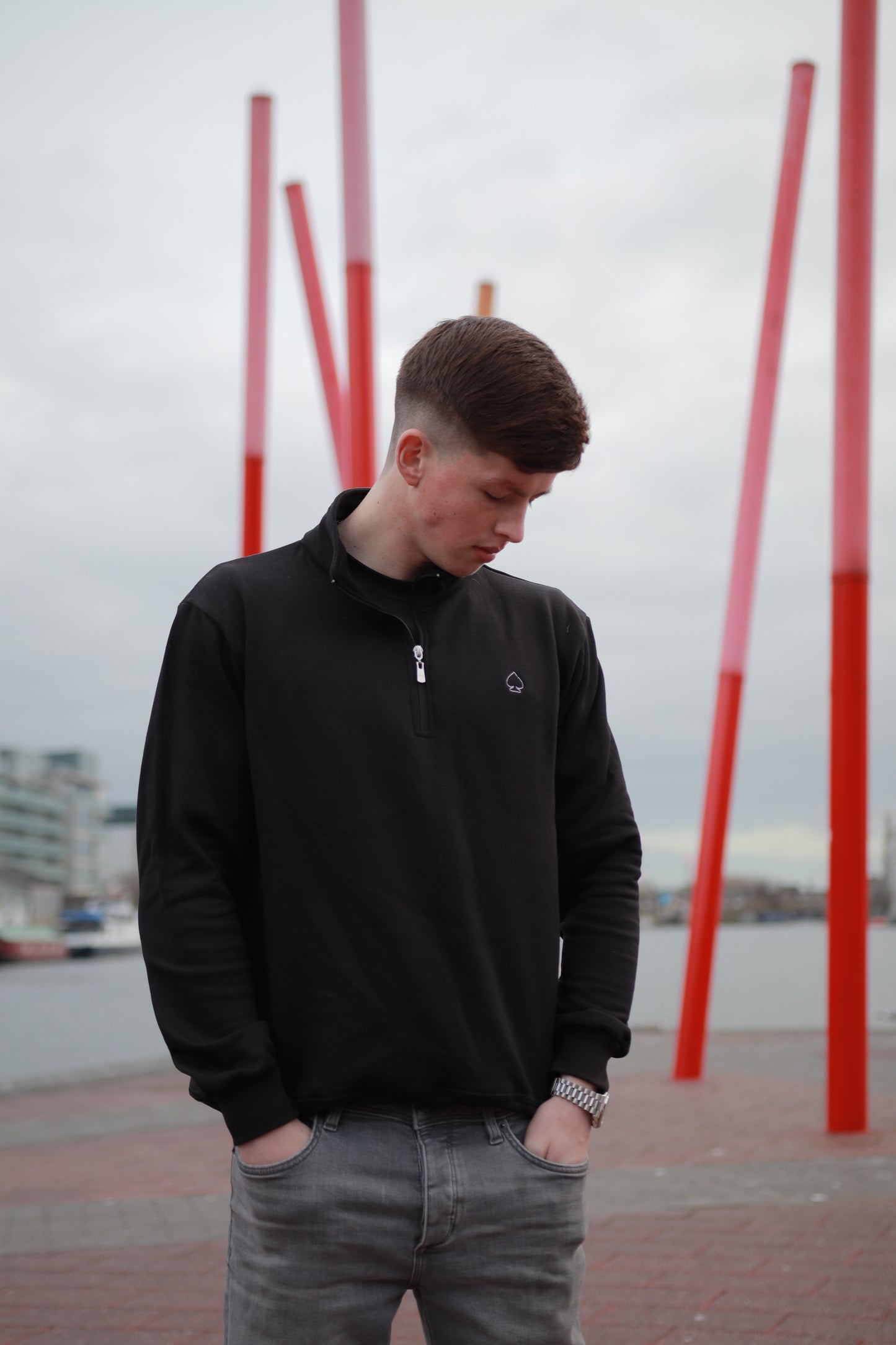 ACE BLACK QUARTER ZIP TOP